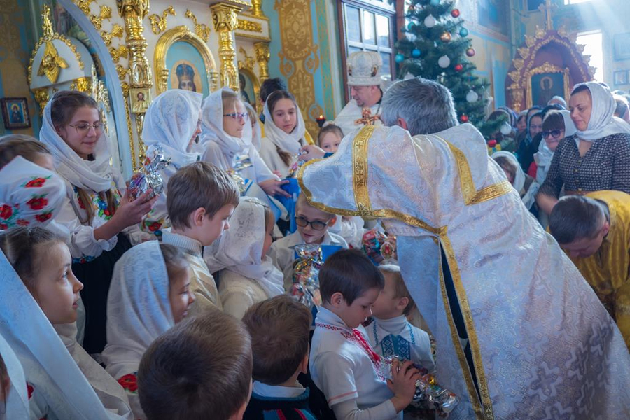 Поздравление воскресной школы с Рождеством Христовым (ФОТО + ВИДЕО) | Фото 7