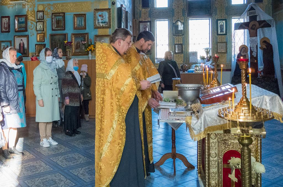 Молебен в честь 30-летия независимости и самостоятельности Украинской Православной Церкви (ФОТО) | Фото 3