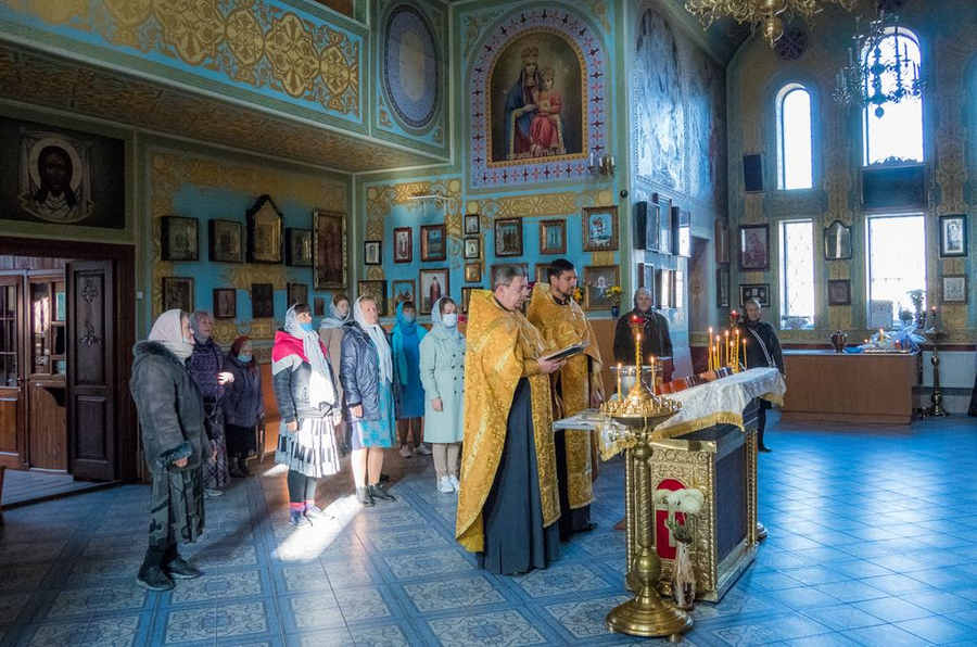 Молебен в честь 30-летия независимости и самостоятельности Украинской Православной Церкви (ФОТО) | Фото 2