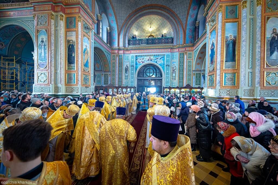 В праздник Торжества православия состоялся крестный ход с молитвой о мире в Украине (ФОТО+ВИДЕО) | Фото 2