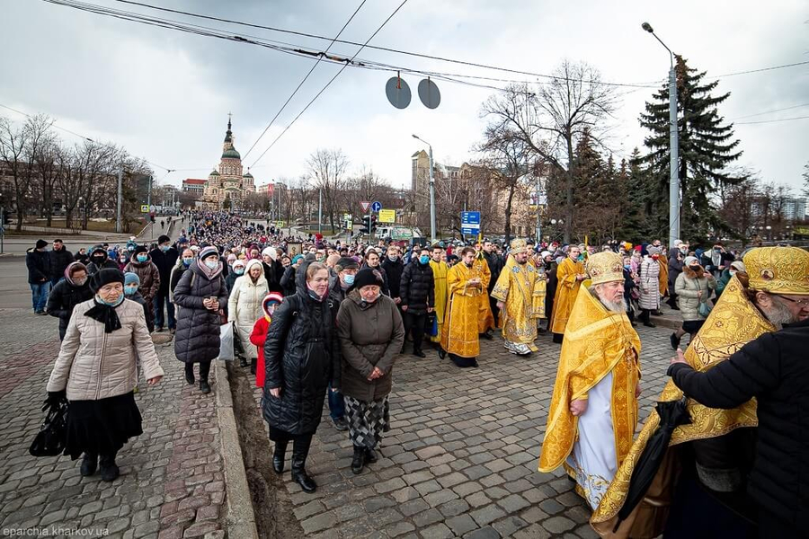В праздник Торжества православия состоялся крестный ход с молитвой о мире в Украине (ФОТО+ВИДЕО) | Фото 14