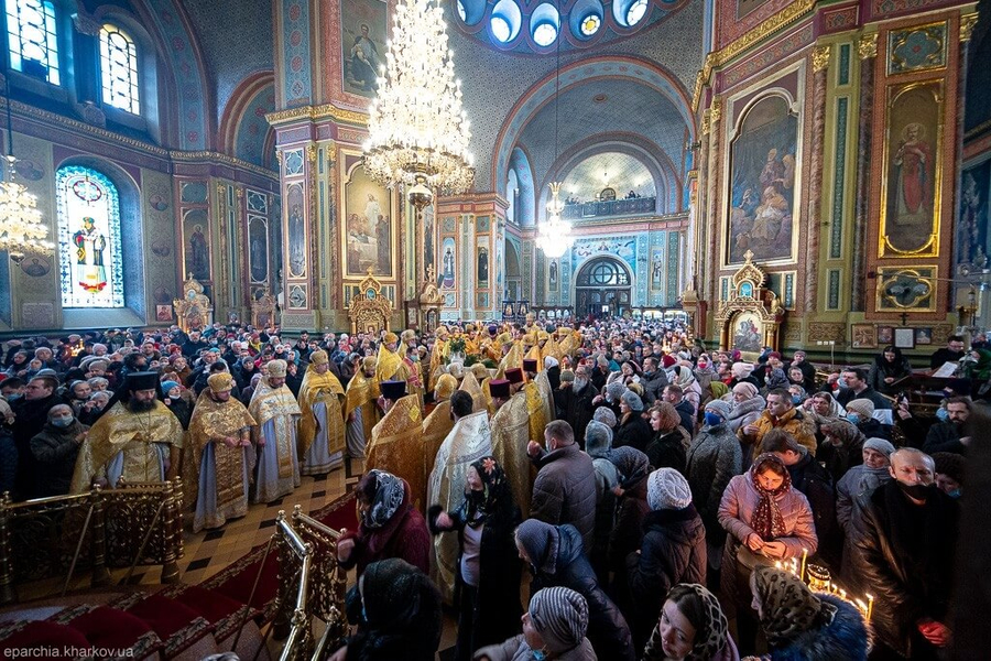 В праздник Торжества православия состоялся крестный ход с молитвой о мире в Украине (ФОТО+ВИДЕО) | Фото 10