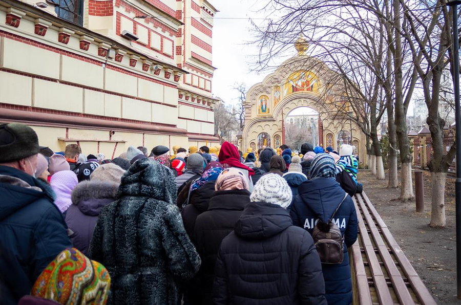 Прихожане нашего храма приняли участие в крестном ходе в день празднования Торжества Православия | Фото 9
