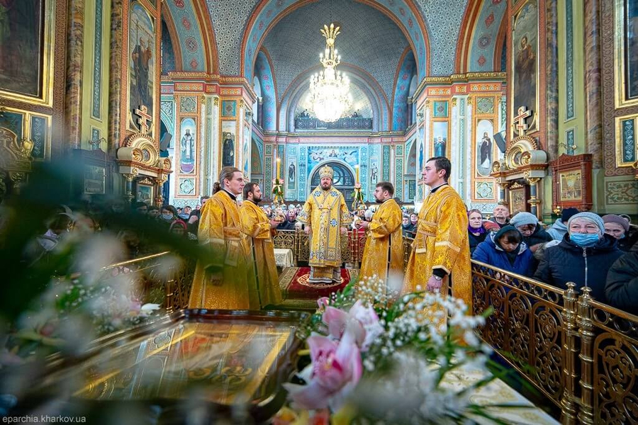 В праздник Торжества православия состоялся крестный ход с молитвой о мире в Украине (ФОТО+ВИДЕО) | Фото 4