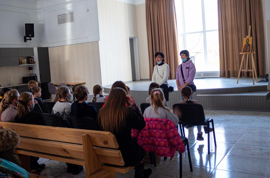 Воспитанники воскресной школы нашего храма посетили центр «Фома» (ФОТО) | Фото 3