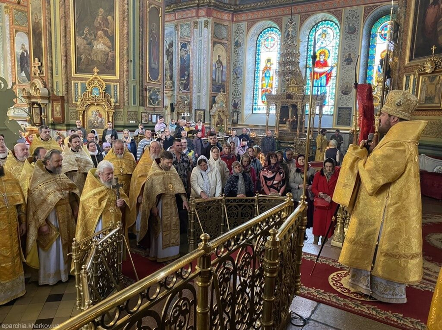 День памяти Святителя Афанасия. Праздничное богослужение в Свято-Благовещенском соборе (ФОТО) | Фото 15