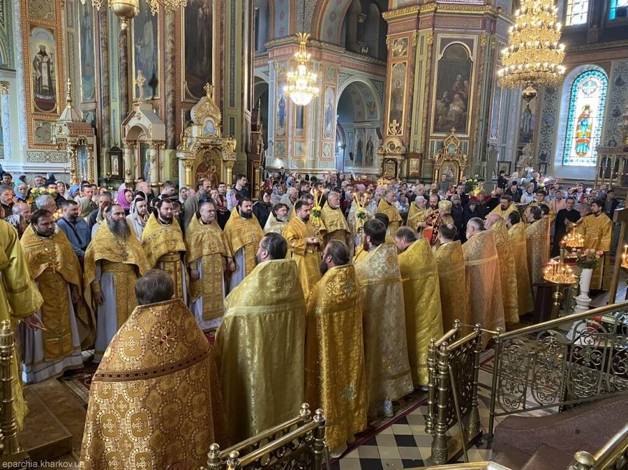 День памяти Святителя Афанасия. Праздничное богослужение в Свято-Благовещенском соборе (ФОТО) | Фото 13