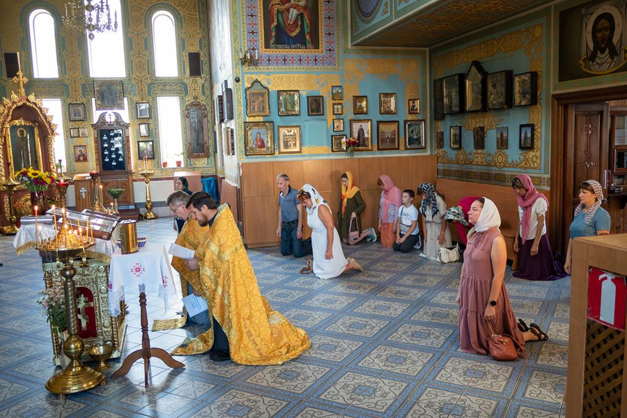 Молебень про мир в Україні (Четвер, ФОТО) | Фото 10