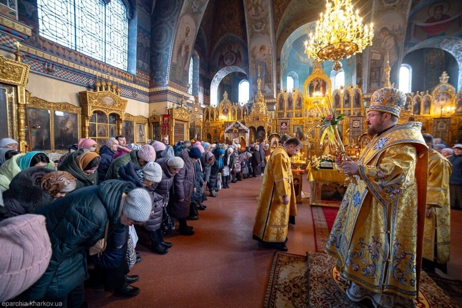 Святкове богослужіння у Трьохсвятительському храмі міста Харкова | Фото 5