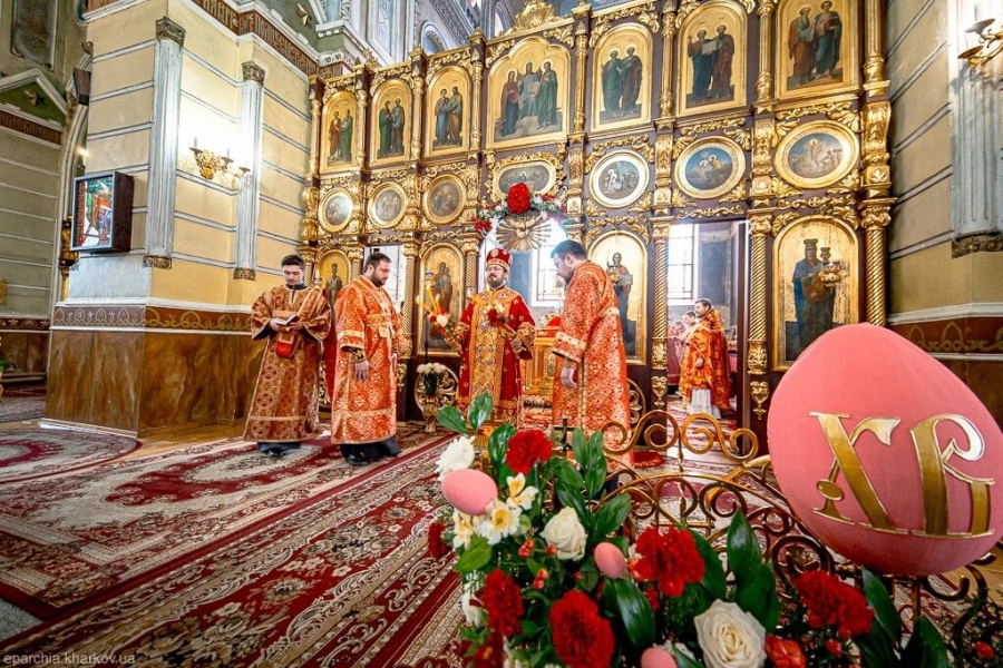 Божественна Літургія у Покровському монастирі у понеділок Світлої седмиці (ФОТО) | Фото 7
