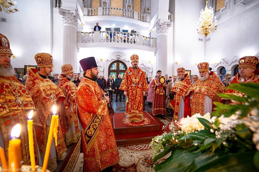Святкове богослужіння у Мироносицькому храмі м. Харкова (ФОТО) | Фото 4