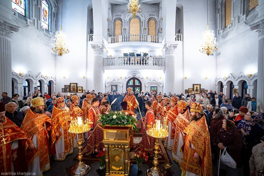 Святкове богослужіння у Мироносицькому храмі м. Харкова (ФОТО) | Фото 5
