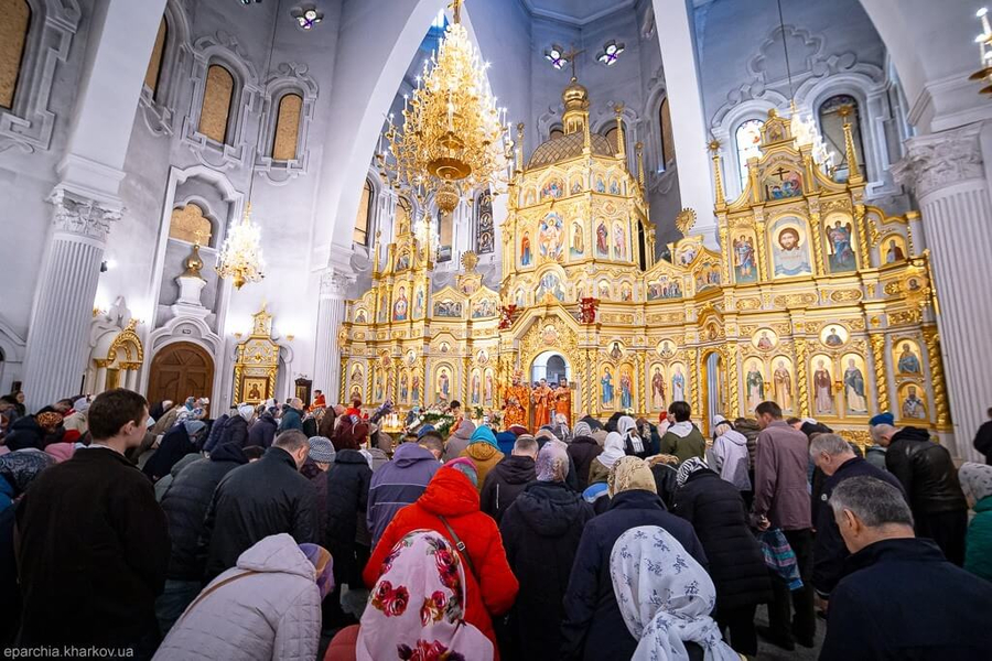 Святкове богослужіння у Мироносицькому храмі м. Харкова (ФОТО) | Фото 10