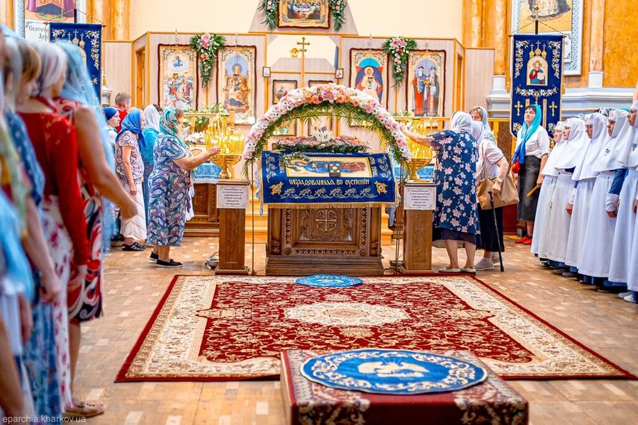 Престольне свято у Свято-Успенському соборі міста Харкова (ФОТО) | Фото 2