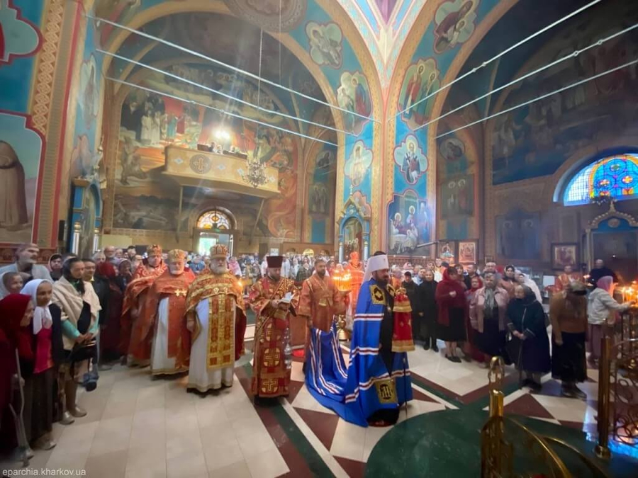 Престольне свято у Свято-Усікновенському храмі міста Харкова (ФОТО) | Фото 3