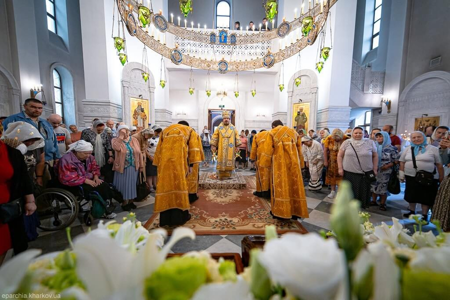 Святкове богослужіння у Свято-Ольгінському храмі міста Харкова (ФОТО) | Фото 5
