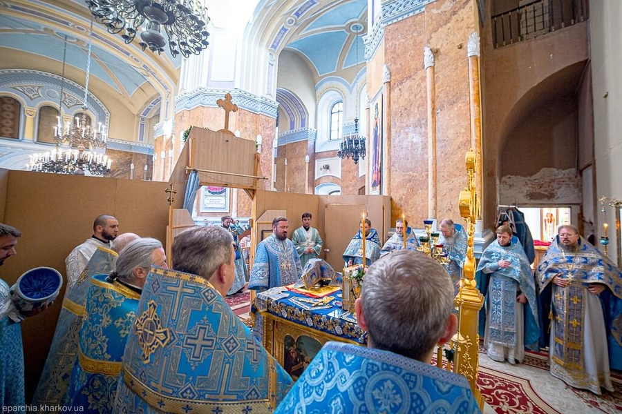 Престольне свято у Свято-Успенському соборі міста Харкова (ФОТО) | Фото 7