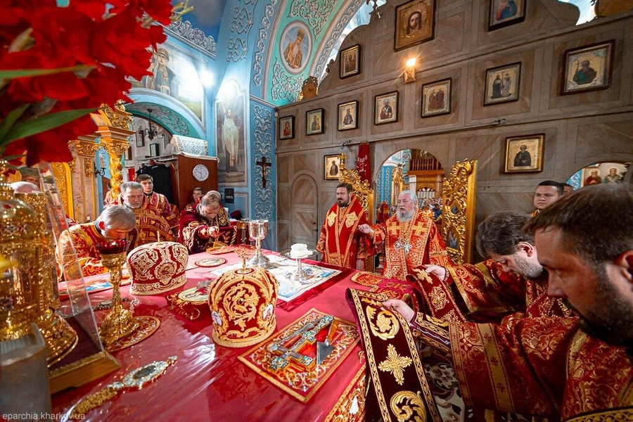 Престольне свято у Свято-Пантелеімоновському храмі міста Харкова (ФОТО) | Фото 13
