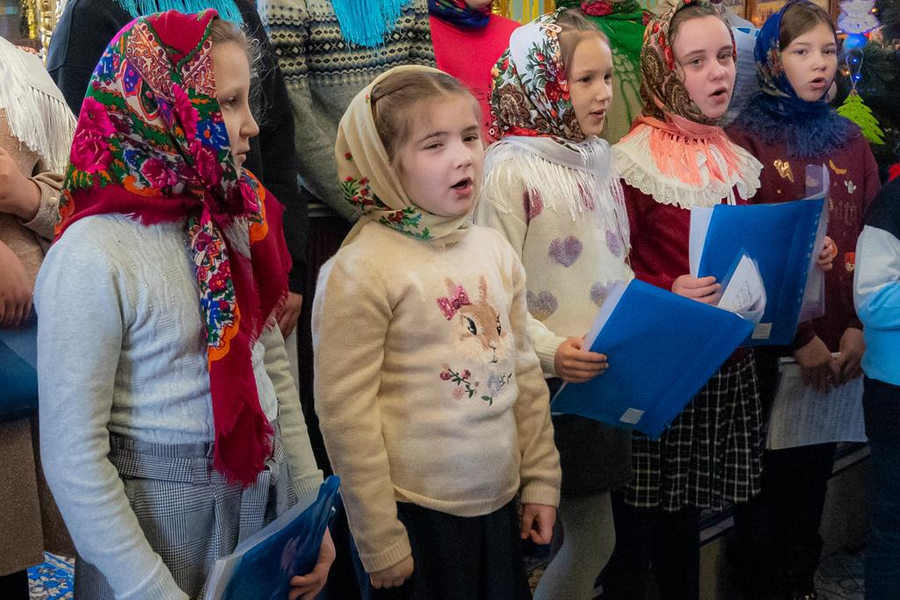 Вітання учнів недільної школи зі святом Різдва Христового (ВІДЕО + ФОТО) | Фото 14