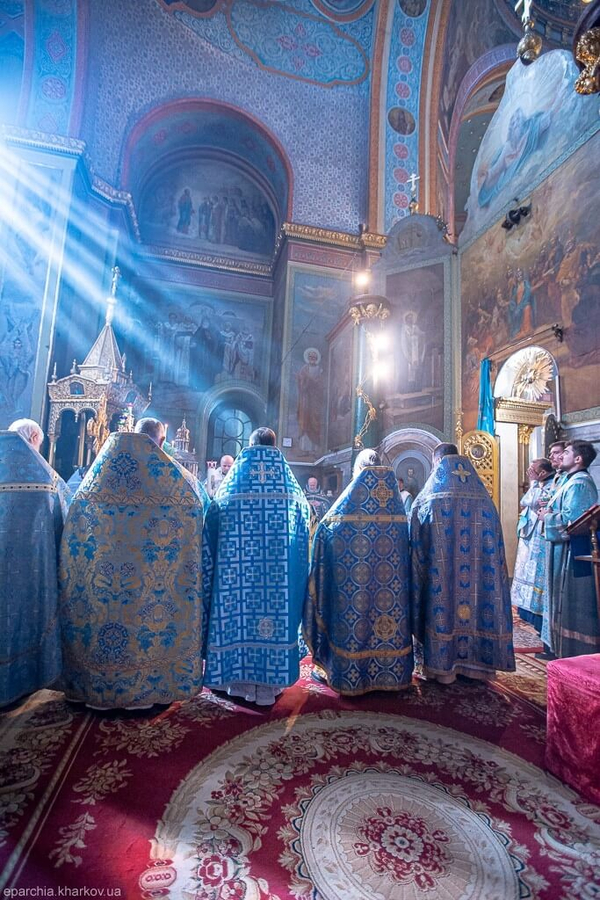 Престольне свято у Благовіщенському соборі міста Харкова (ФОТО) | Фото 8