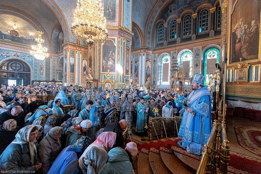 Престольне свято у Благовіщенському соборі міста Харкова (ФОТО) | Фото 6