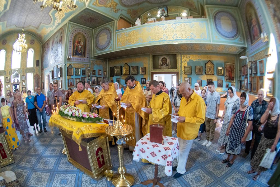 Пам'ять святих первоверховних апостолів Петра та Павла (ФОТО) | Фото 25