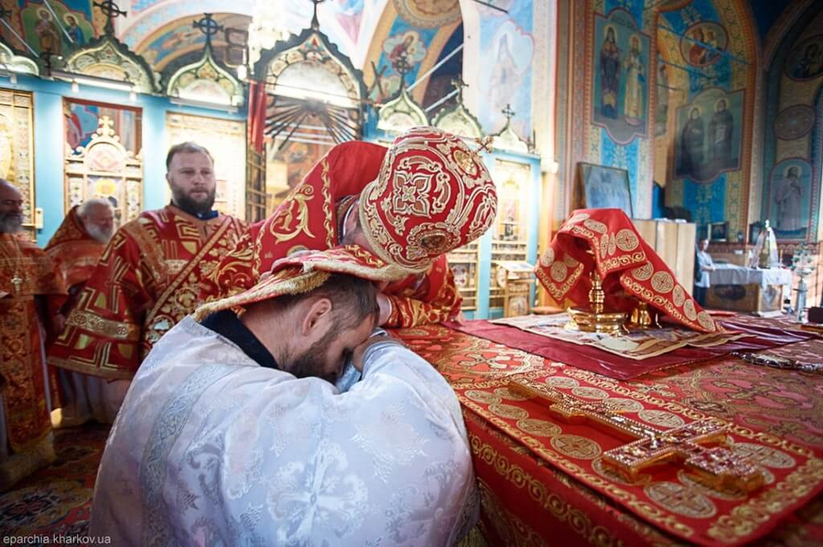 Престольне свято у Свято-Усекновенському храмі міста Харкова (ФОТО) | Фото 12