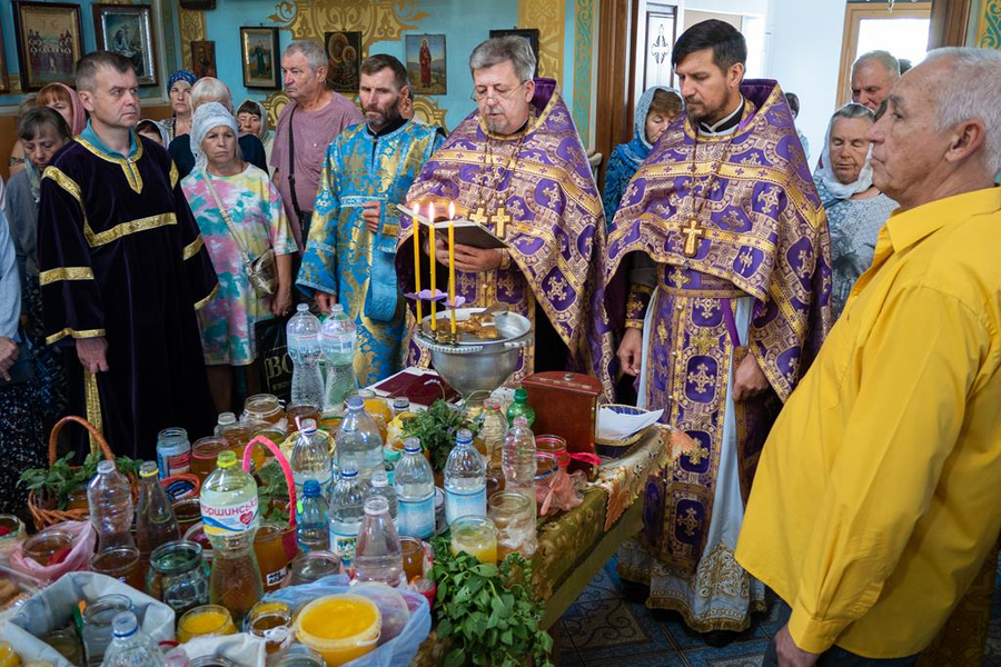 Винесення Чесних Древ Животворящого Хреста Господнього (ФОТО) | Фото 20