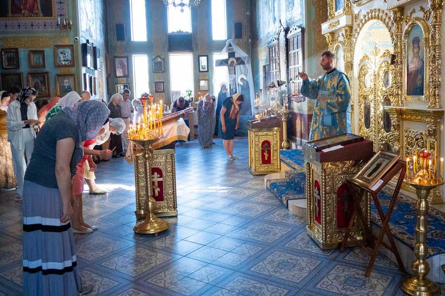 День пам'яті великомученика та цілителя Пантелеймона (ФОТО) | Фото 5