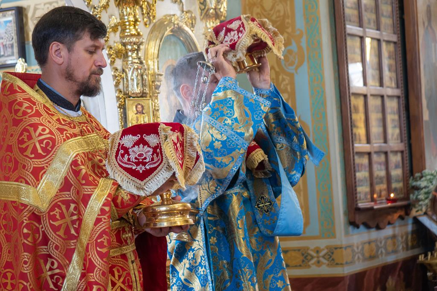 День пам'яті великомученика та цілителя Пантелеймона (ФОТО) | Фото 15