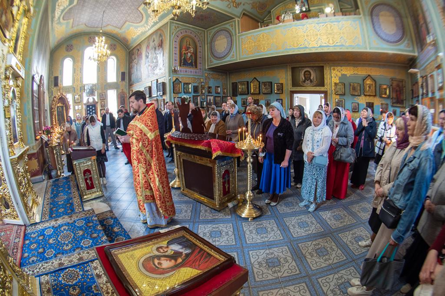 Неділя 3-я після Пасхи, святих жон-мироносиць (ФОТО) | Фото 27