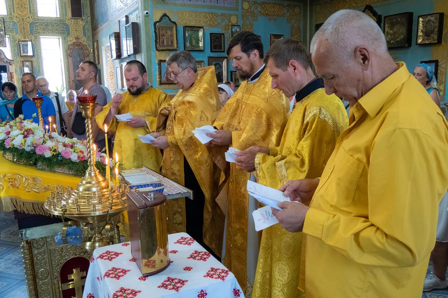 Пам'ять святих первоверховних апостолів Петра та Павла (ФОТО) | Фото 23