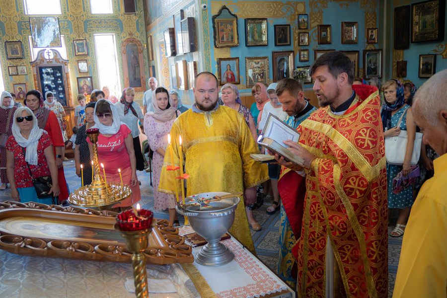 День пам'яті великомученика та цілителя Пантелеймона (ФОТО) | Фото 25