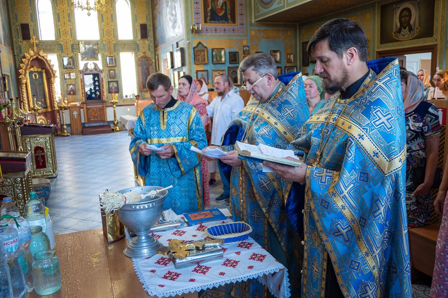 Святкування на честь Тихвінської ікони Божої Матері (ФОТО) | Фото 12