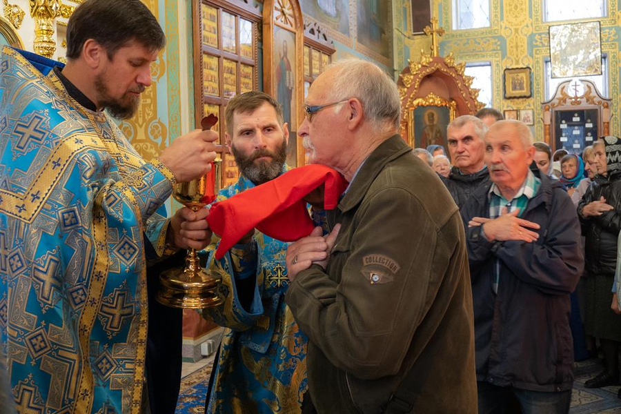 ПОКРОВ ПРЕСВЯТОЇ ВЛАДИЧИЦІ НАШОЇ БОГОРОДИЦІ І ПРИСНОДІВИ МАРІЇ (ФОТО) | Фото 23