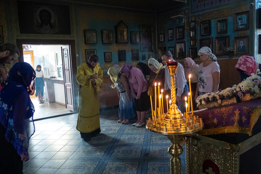 Воздвиження Чесного і Животворящого Хреста Господнього (Вечірнє богослужіння, ФОТО) | Фото 4