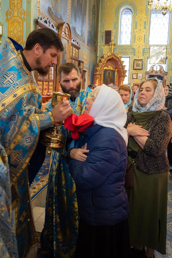 ПОКРОВ ПРЕСВЯТОЇ ВЛАДИЧИЦІ НАШОЇ БОГОРОДИЦІ І ПРИСНОДІВИ МАРІЇ (ФОТО) | Фото 26