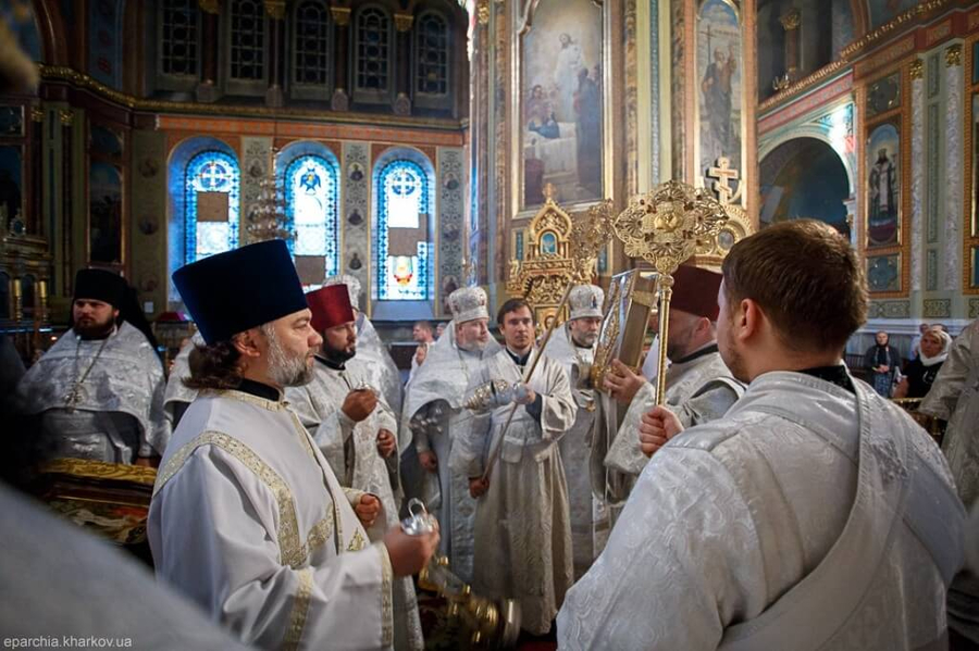 Божественна літургія у річницю блаженної кончини митрополита Никодима (ФОТО) | Фото 2