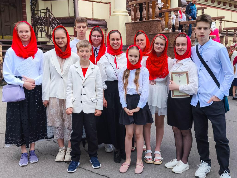 Вихованці недільної школи нашого храму взяли участь у святковому боголужінні у Благовіщенському соборі (ФОТО) | Фото 3