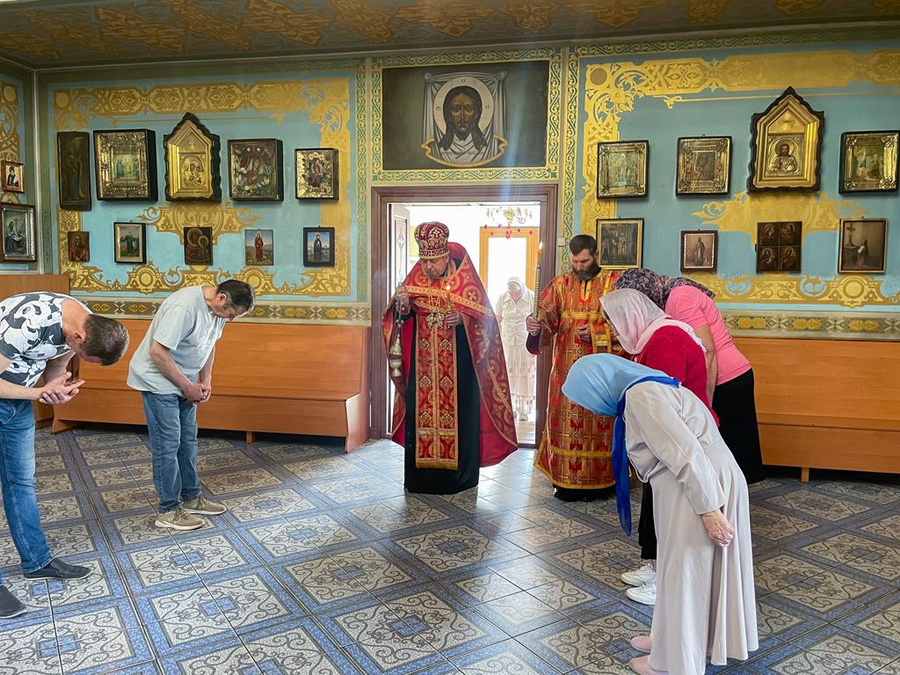 Неділя 6-а після Пасхи (Вечірнє богослужіння, ФОТО) | Фото 13
