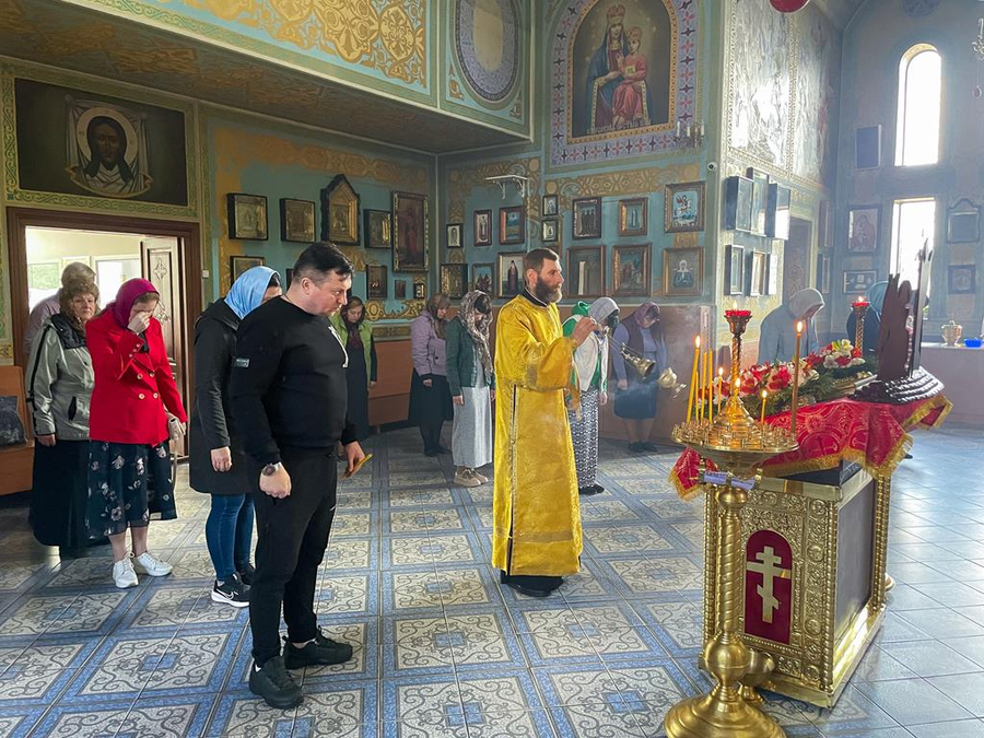 Перенесення мощей святителя і чудотворця Миколая з Мир Лікійських у Бар (Вечірнє богослужіння, ФОТО) | Фото 8