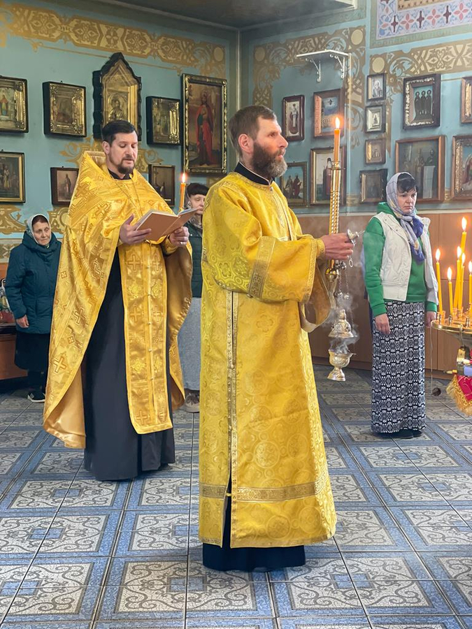 Перенесення мощей святителя і чудотворця Миколая з Мир Лікійських у Бар (Вечірнє богослужіння, ФОТО) | Фото 14