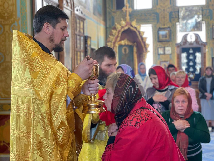 Перенесення мощей святителя і чудотворця Миколая з Мир Лікійських у Бар (ФОТО) | Фото 30