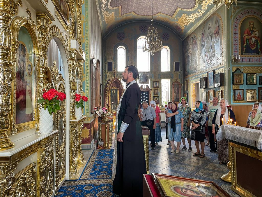 Троїцька батьківська субота (Вечірнє богослужіння, ФОТО) | Фото 21