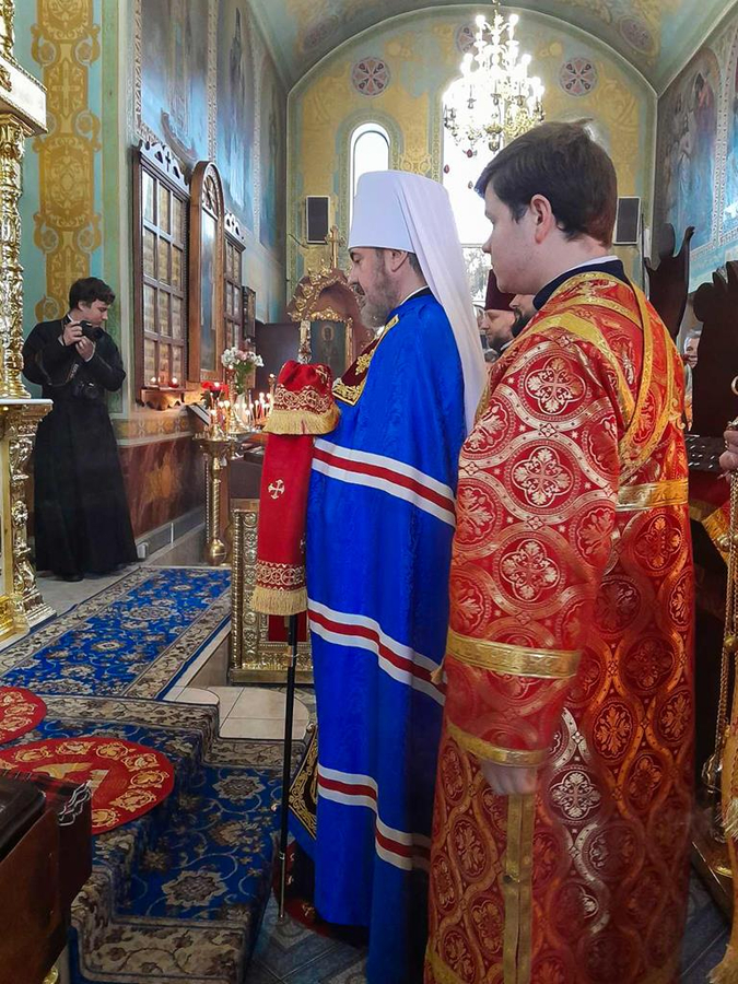 Митрополит Онуфрій звершив Божественну Літургію у нашому храмі (ФОТО) | Фото 4