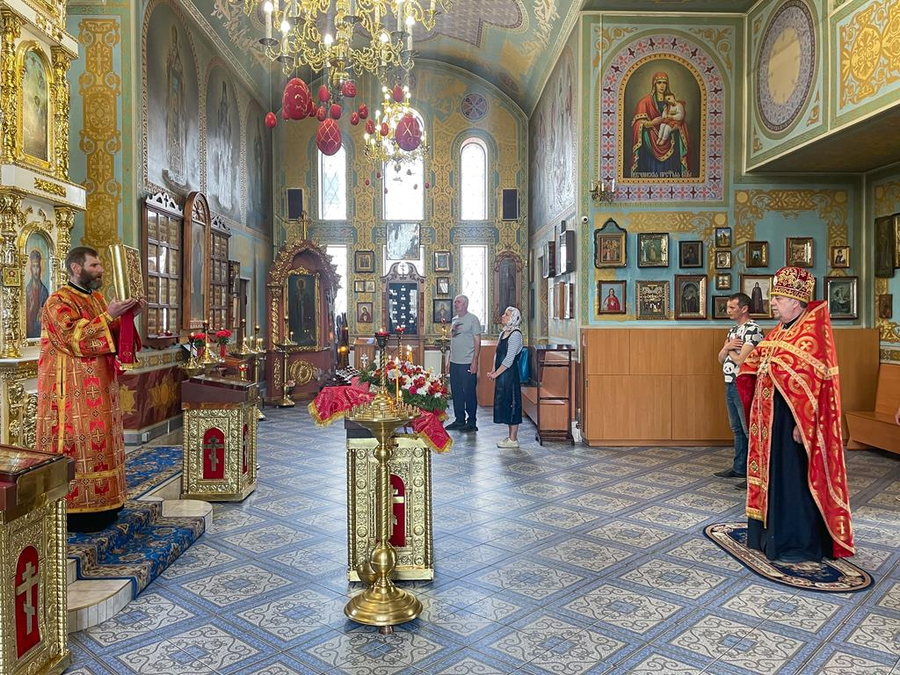 Неділя 6-а після Пасхи (Вечірнє богослужіння, ФОТО) | Фото 18