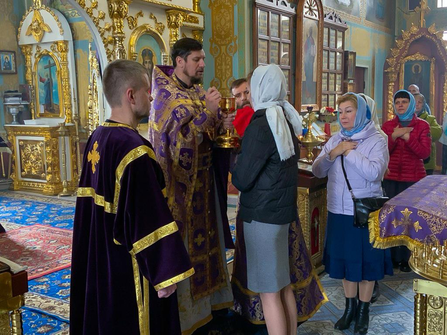 Великий Четвер (Ранкове богослужіння, ФОТО) | Фото 12