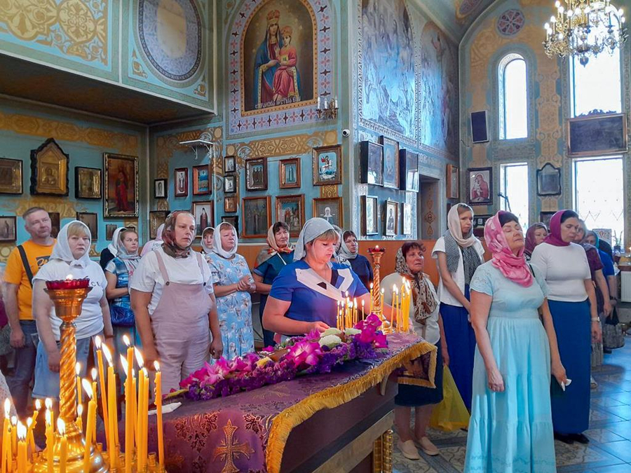 Винесення Чесних Древ Животворящого Хреста Господнього (ФОТО) | Фото 11