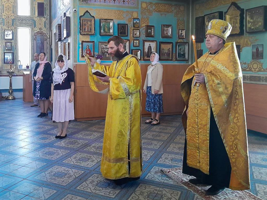 Неділя 13-а після П'ятидесятниці (Вечірнє богослужіння, ФОТО) | Фото 11