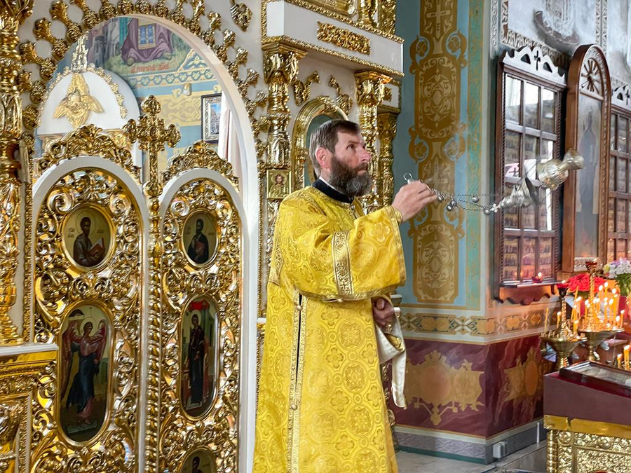 Неділя 1-а після П'ятидесятниці. Собор всіх святих (ФОТО) | Фото 4